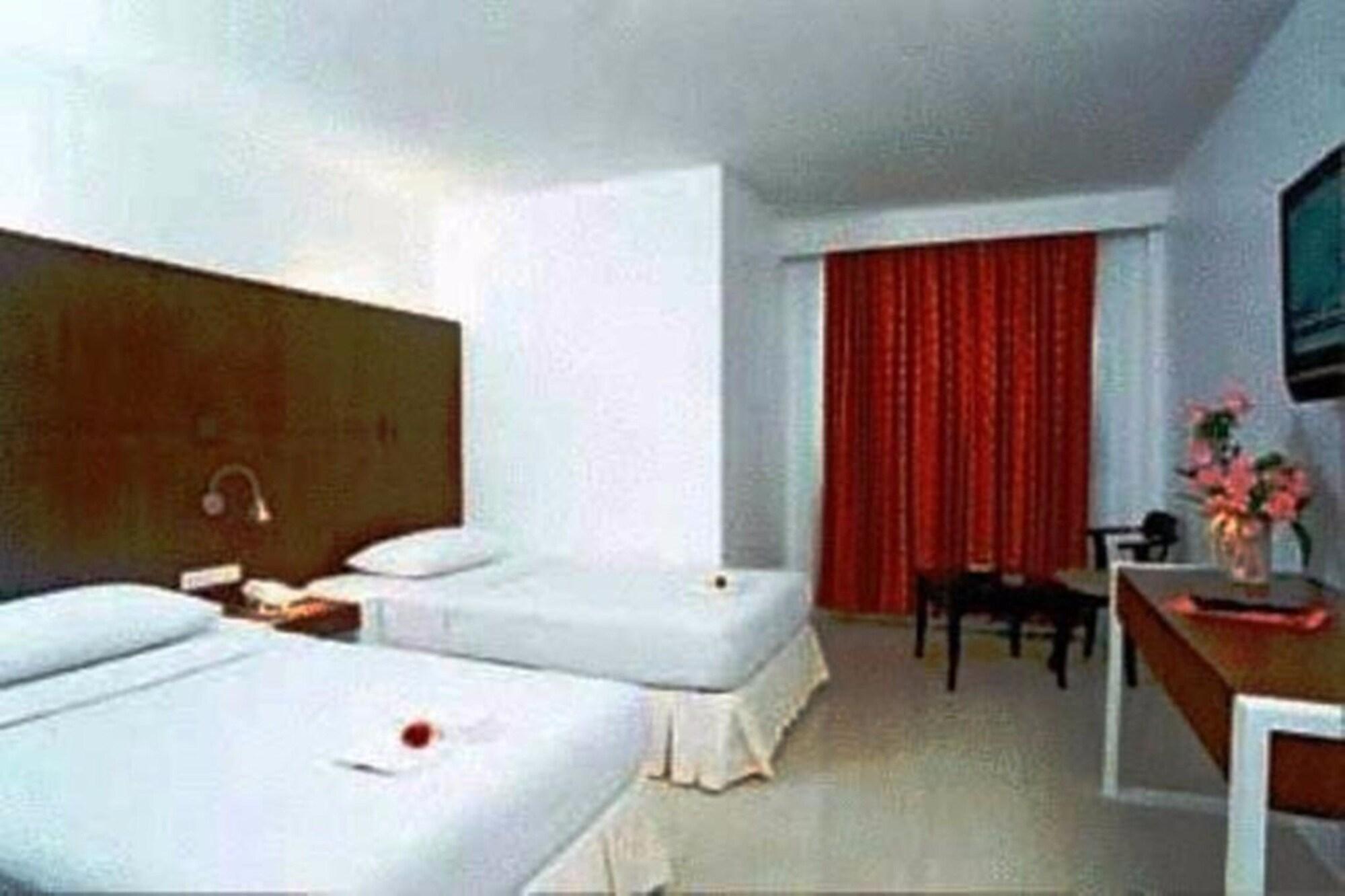 Khurana Inn Бангкок Экстерьер фото