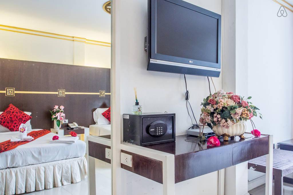 Khurana Inn Бангкок Экстерьер фото