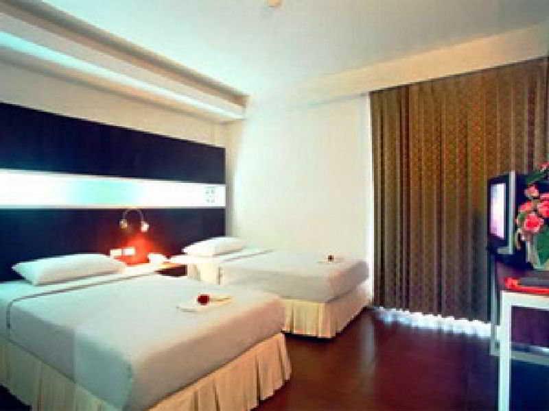 Khurana Inn Бангкок Экстерьер фото